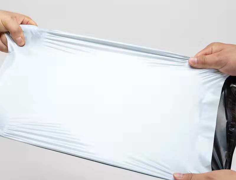 青冈白色快递袋-02